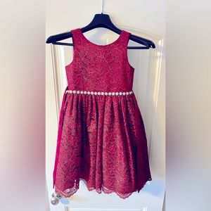 Burgundy girls formal dress size 8